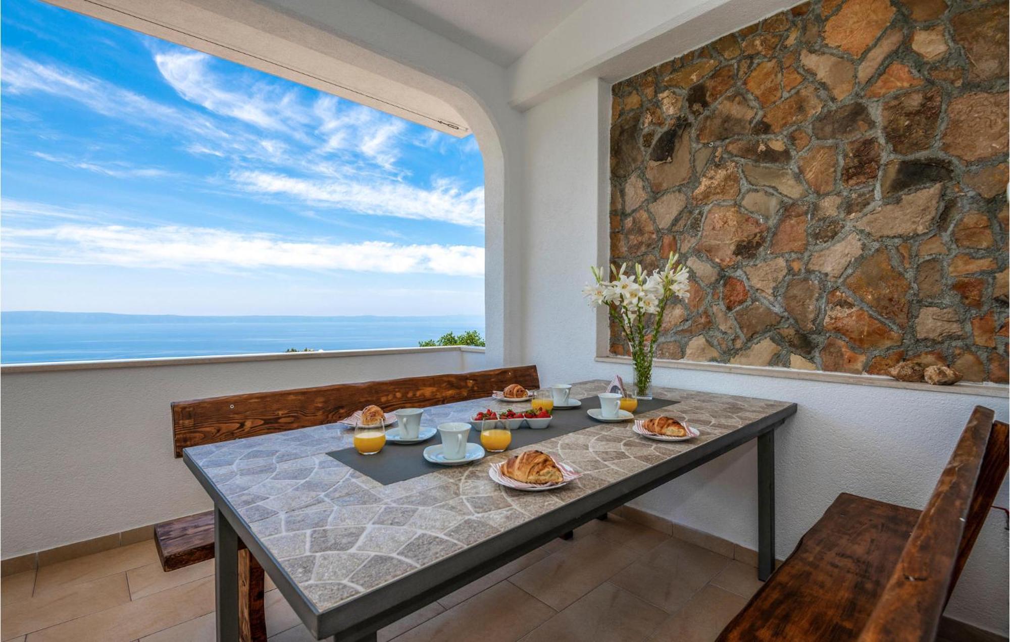 Cozy In With Jacuzzi Makarska